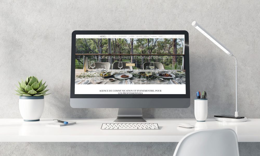 Réalisation d'un site vitrine pour une agence de communication, graphiste Angers
